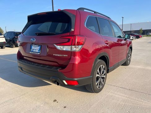 Used 2019 Subaru Forester Limited w/ Popular Package #3 image 9