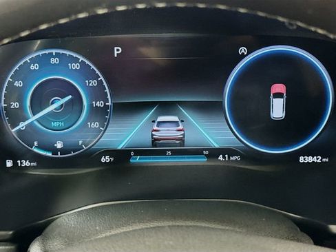 Used 2023 Hyundai Santa Fe SEL w/ Premium Package image 21