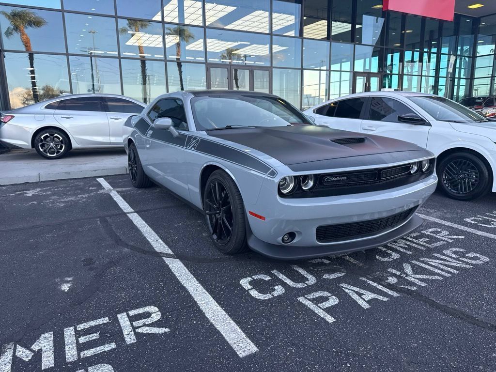 Used 2022 Dodge Challenger R/T w/ T/A Package RWD image 4