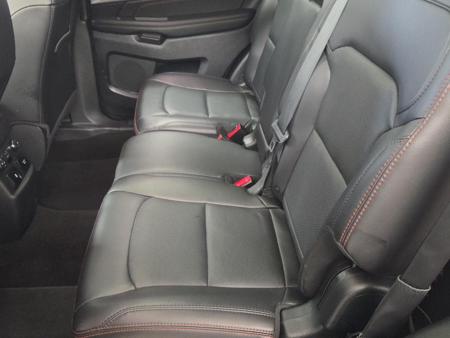 Used 2019 Ford Explorer Sport w/ Equipment Group 401A AWD/4WD image 7