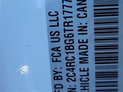 New 2026 Chrysler Pacifica Select image 35