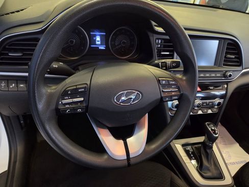 Used 2020 Hyundai Elantra SEL w/ Cargo Package (C1) FWD image 32