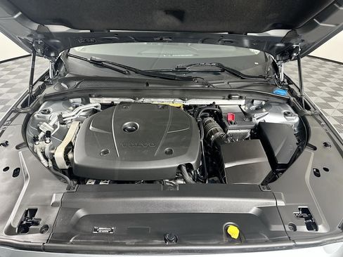 Used 2018 Volvo S90 T6 Momentum w/ Convenience Package image 42