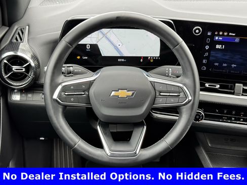 Used 2026 Chevrolet Equinox LT FWD image 16
