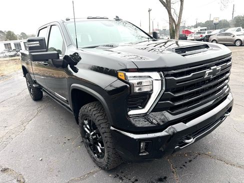 New 2026 Chevrolet Silverado 2500 High Country w/ Midnight Edition image 17