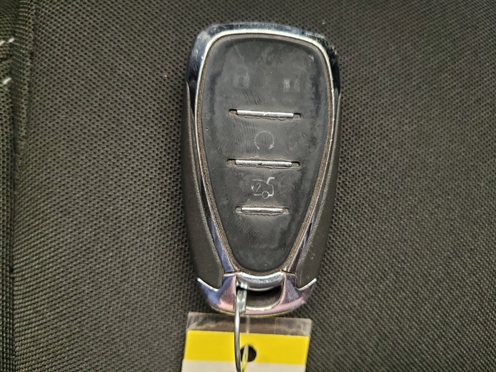 Used 2019 Chevrolet Camaro LT RWD image 32