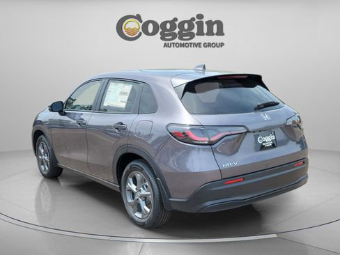 New 2026 Honda HR-V LX image 3