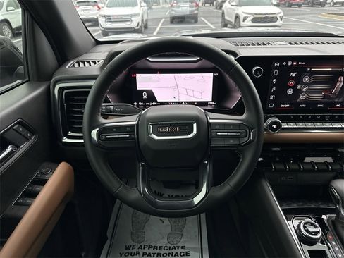 Used 2026 GMC Canyon AT4 image 14