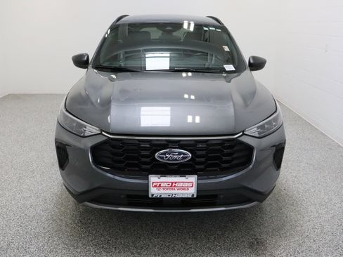 Used 2025 Ford Escape ST-Line w/ Equipment Group 301A FWD image 3