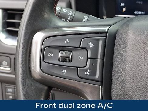 Used 2024 Chevrolet Suburban RST w/ Luxury Package AWD/4WD image 7