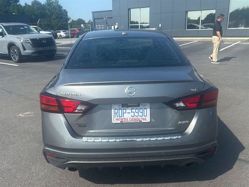 Used 2019 Nissan Altima 2.5 SL AWD/4WD image 3