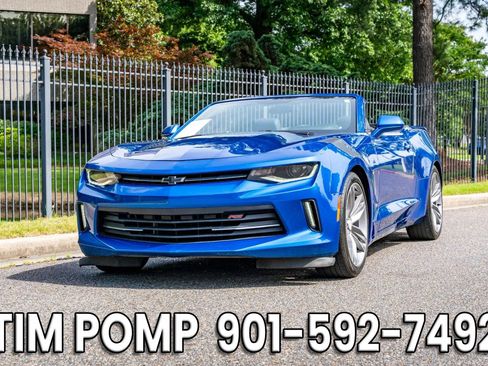 Used 2018 Chevrolet Camaro LT w/ RS Package RWD image 2