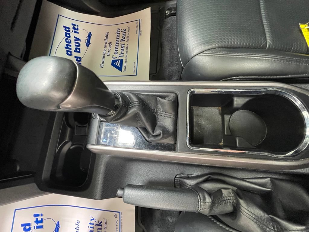 Used 2019 Toyota Tacoma Limited AWD/4WD image 21