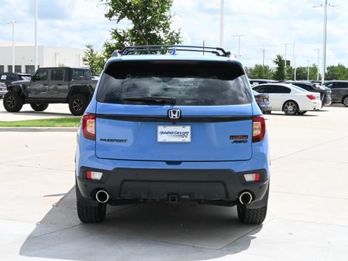 Used 2024 Honda Passport TrailSport image 8