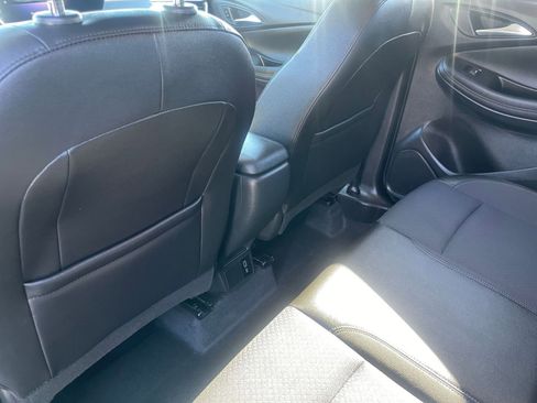 Used 2025 Buick Encore GX Preferred image 24