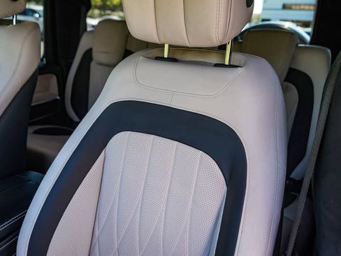 Used 2021 Mercedes-Benz G 550 image 26