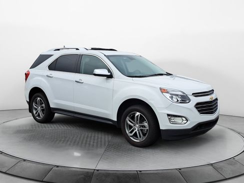 Used 2017 Chevrolet Equinox Premier w/ Enhanced Convenience Package FWD image 1