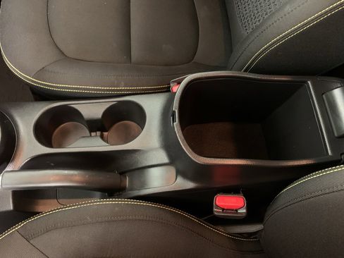 Used 2016 Kia Soul + image 28