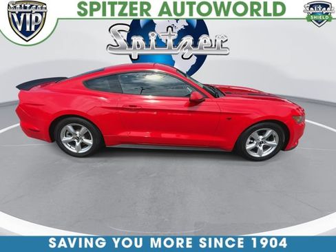 Used 2015 Ford Mustang Coupe RWD image 9
