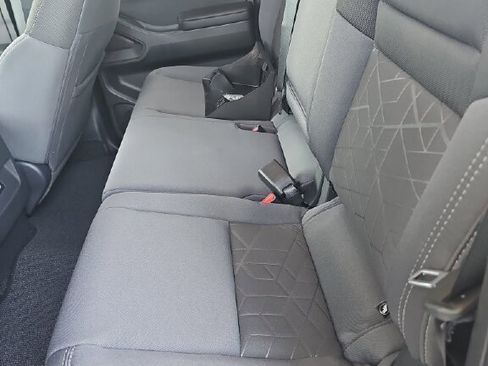 New 2026 Nissan Frontier SV image 3