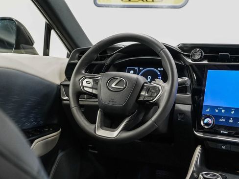Used 2025 Lexus RZ 300e w/ Accessory Package (2T) FWD image 15