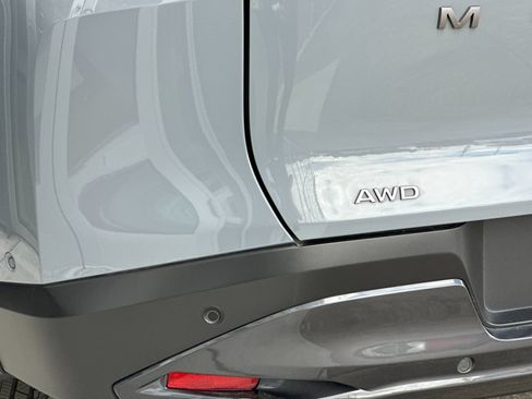 Used 2025 Nissan Murano SL AWD/4WD image 25