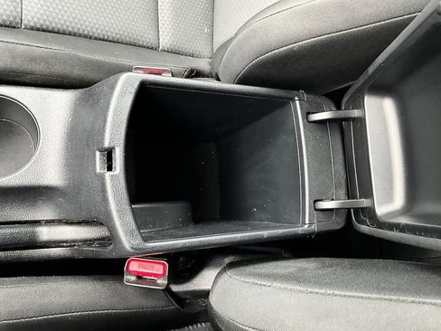 Used 2023 Kia Soul LX w/ LX Technology Package image 22