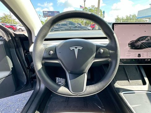 Used 2023 Tesla Model 3 Standard Range RWD image 10