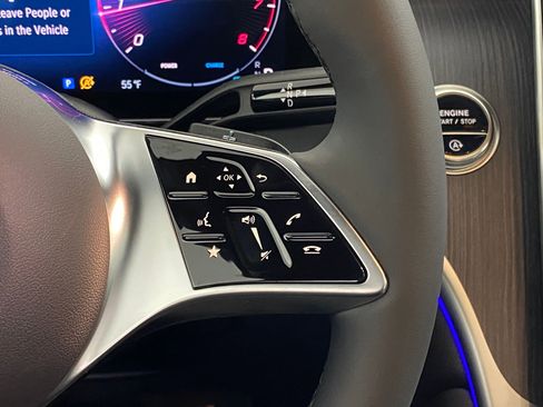 New 2026 Mercedes-Benz GLC 300 4MATIC image 29