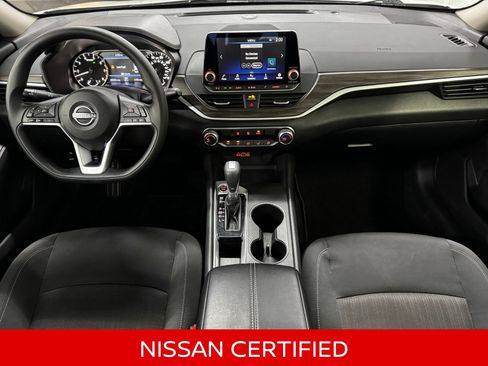 Certified 2025 Nissan Altima 2.5 SV FWD image 21