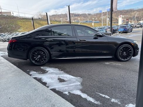 Certified 2025 Mercedes-Benz S 580 4MATIC Sedan image 5
