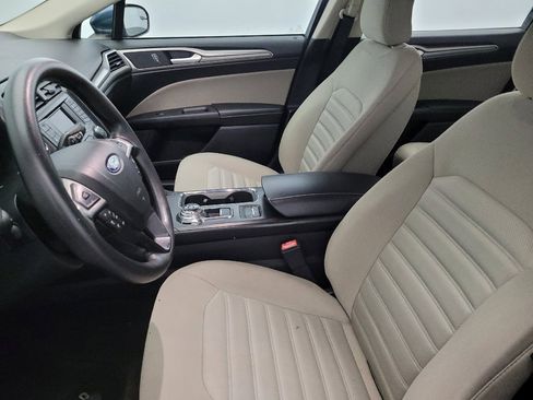 Used 2018 Ford Fusion S image 17