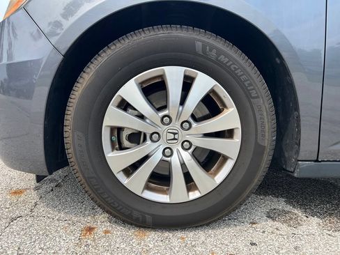 Used 2016 Honda Odyssey SE image 11