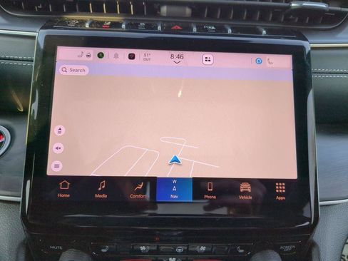 Used 2025 Jeep Grand Cherokee L Limited w/ Luxury Tech Group II image 21