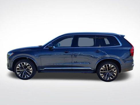 New 2026 Volvo XC90 T8 Plus w/ Protection Package Premier AWD/4WD image 4