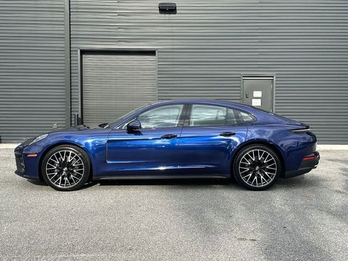 New 2026 Porsche Panamera image 2