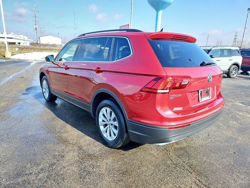 Used 2019 Volkswagen Tiguan SE image 2