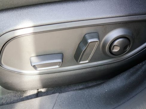 New 2026 Jeep Cherokee Overland AWD/4WD image 6