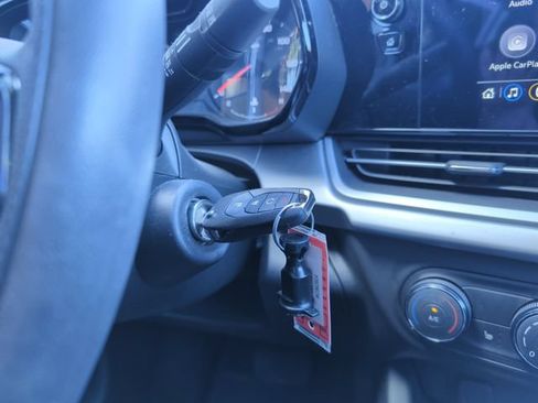 Used 2024 Chevrolet Trax LS w/ LS Convenience Package FWD image 21