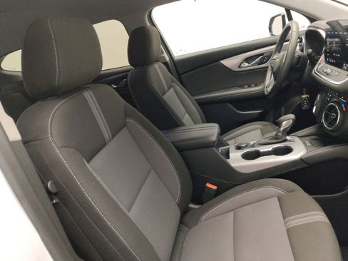 Used 2024 Chevrolet Blazer LT w/ Convenience Package FWD image 21