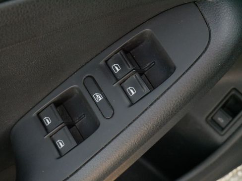 Used 2015 Volkswagen Jetta S FWD image 19