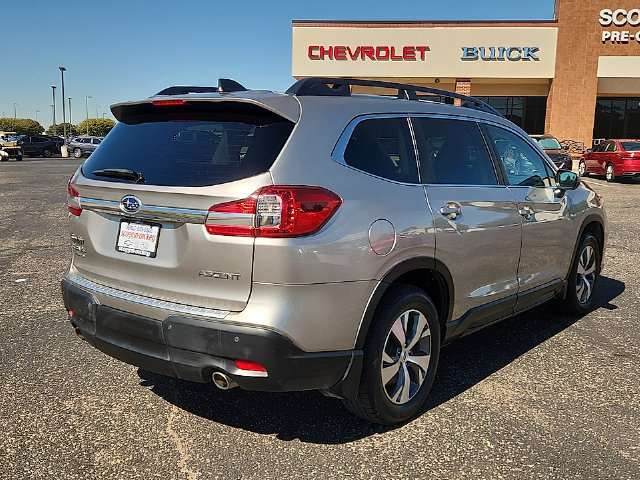 Used 2020 Subaru Ascent Premium w/ Convenience Package AWD/4WD image 4