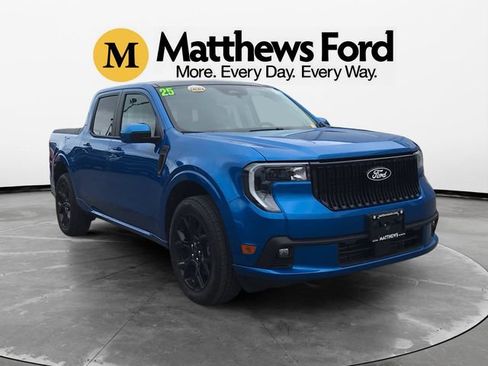 Certified 2025 Ford Maverick Lobo AWD/4WD image 8