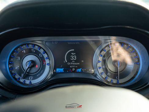 Used 2018 Chrysler 300 S w/ 300S Premium Group RWD image 27