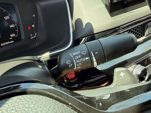 Used 2022 Honda Civic Touring image 34