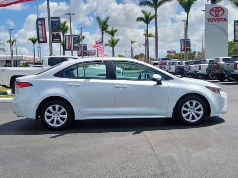 Used 2026 Toyota Corolla LE image 13