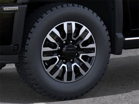 New 2026 GMC Sierra 2500 Denali Ultimate w/ LPO, Black Badging Package image 9
