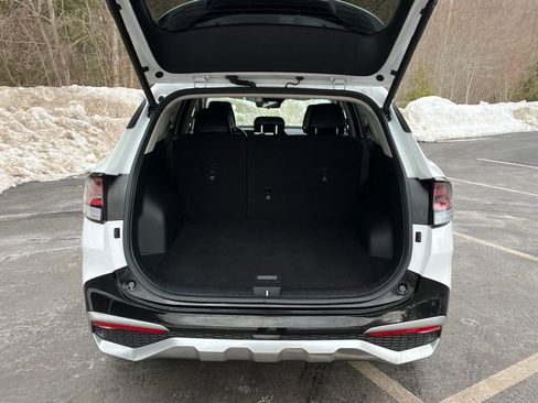 Used 2023 Kia Sportage SX image 24