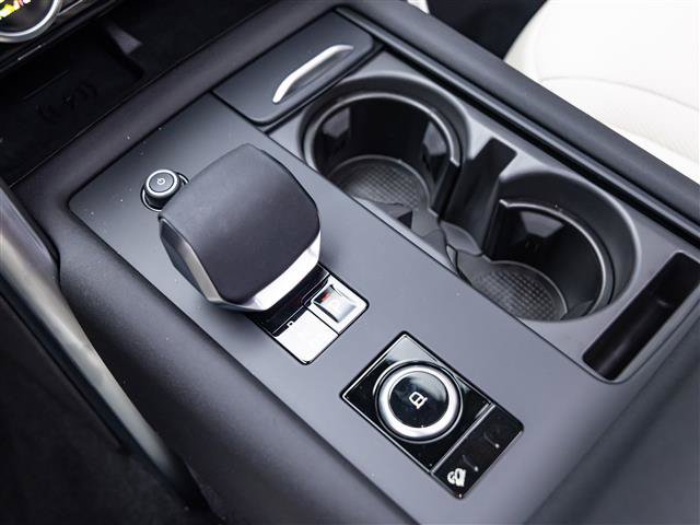 New 2026 Land Rover Discovery Dynamic SE AWD/4WD image 26