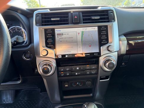 Used 2023 Toyota 4Runner Limited AWD/4WD image 26